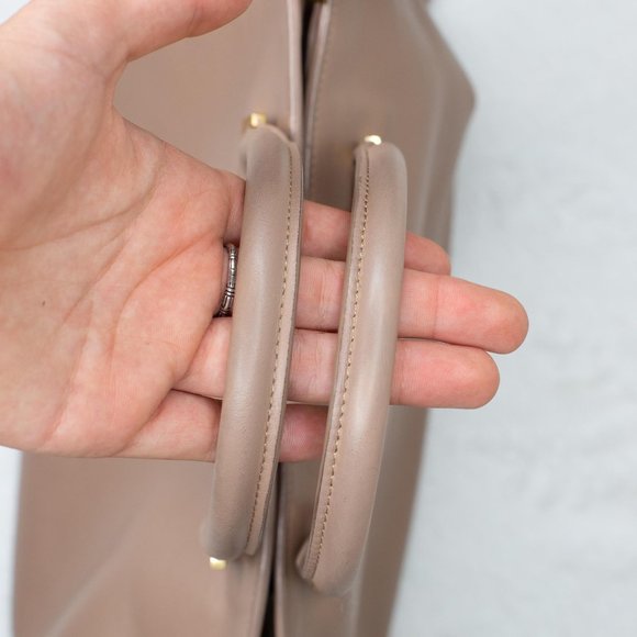 Yves Saint Laurent Mini Cabas Chyc - Picture 5 of 8